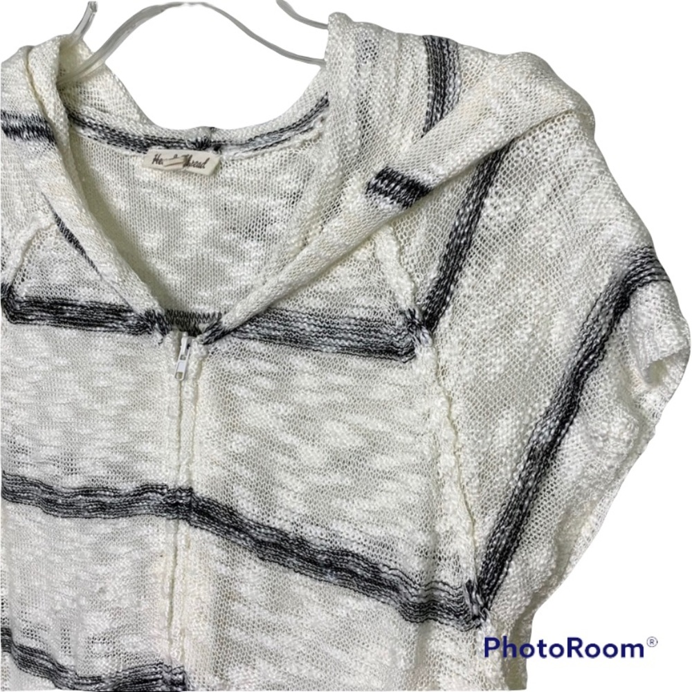 Hem & Thread Striped Knit Swimsuit Cover Up | M